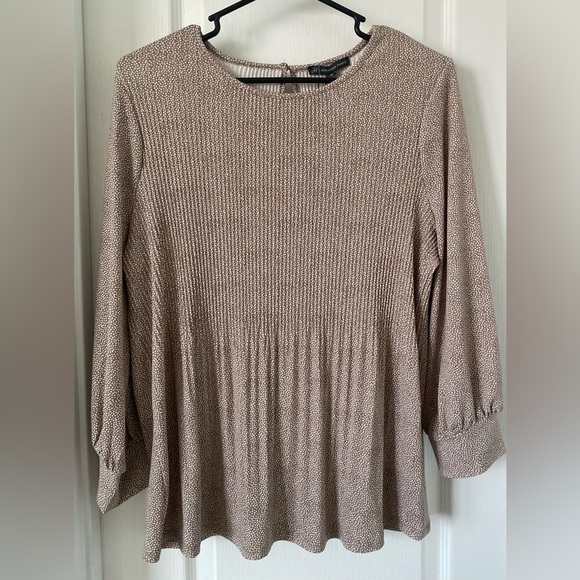 Women’s Adrianna Papell knitted pleated trapeze long sleeve size- medium - Picture 1 of 6